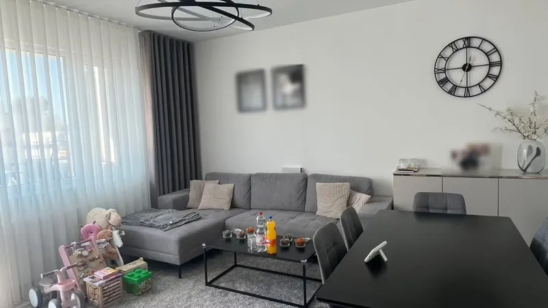 Wohnen mit Charakter: 2-Zimmer-Wohnung in Berlin-Waidmannslust — photo 1